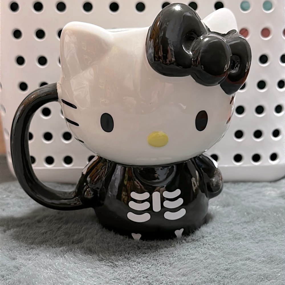 New Hello Kitty Halloween Mug